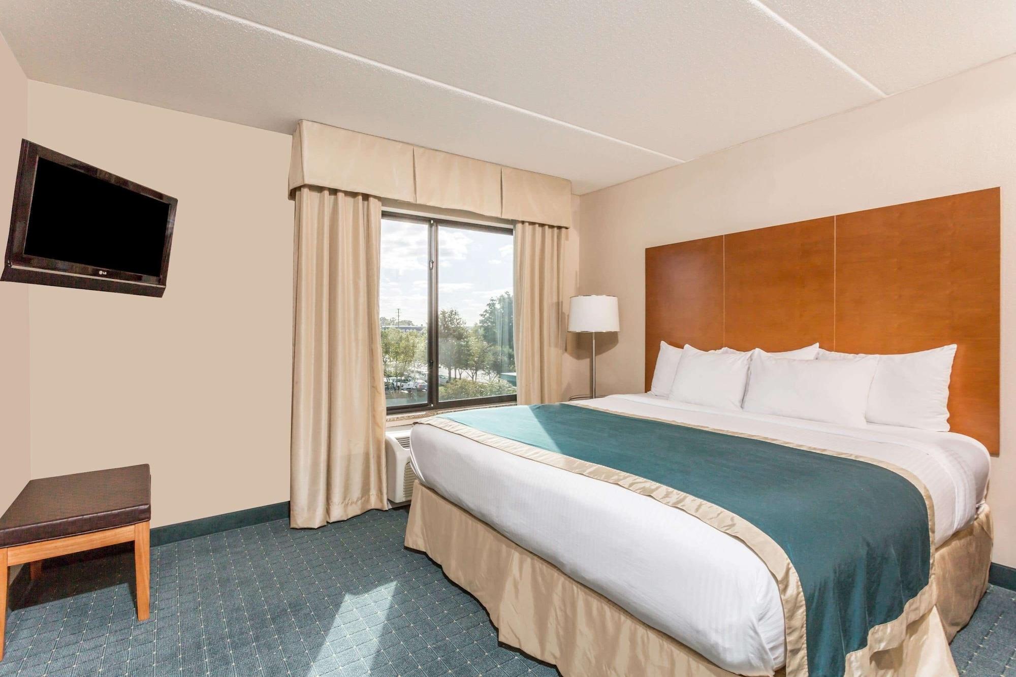 Wingate By Wyndham Richmond Short Pump Hotell Exteriör bild
