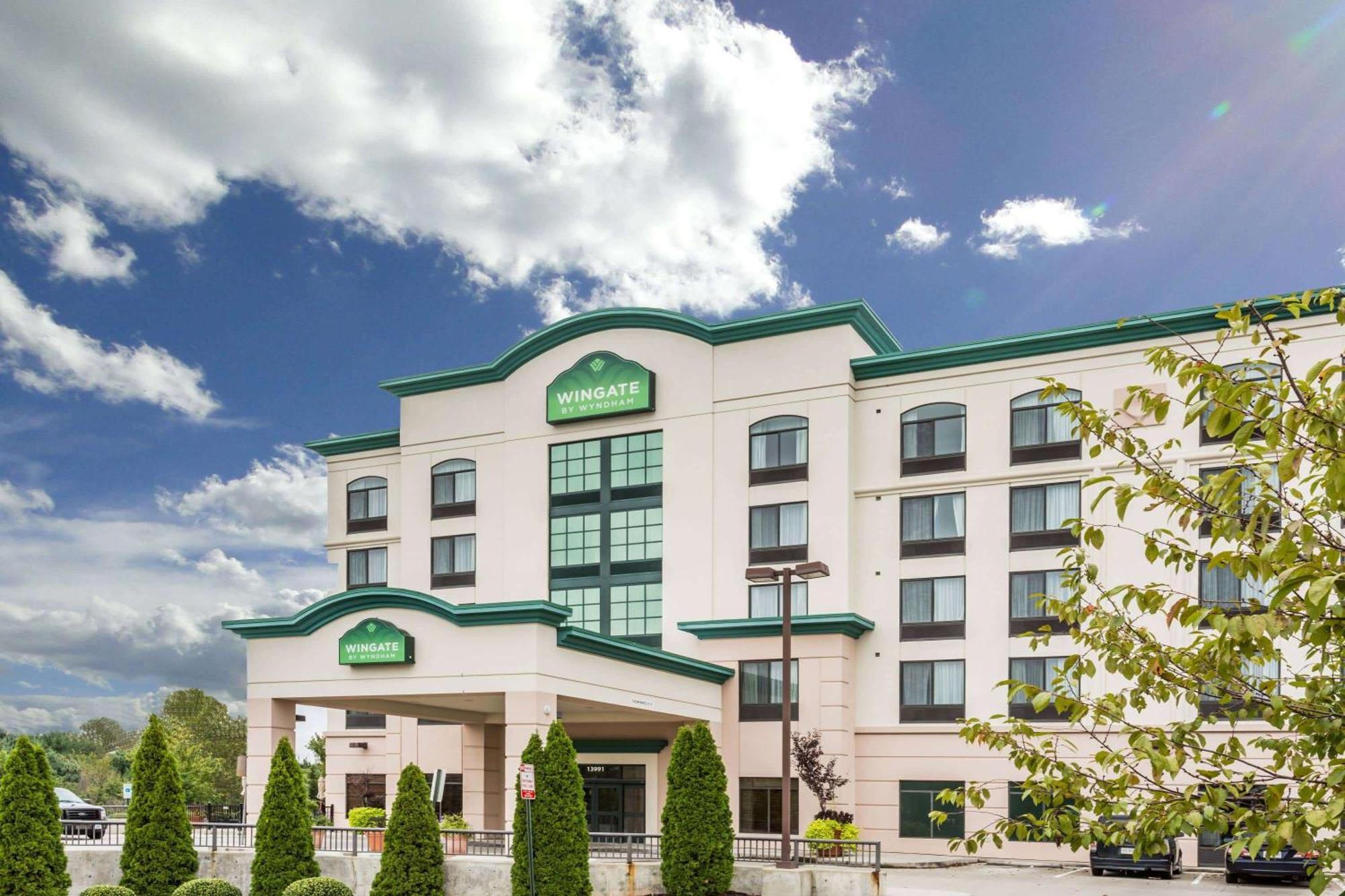 Wingate By Wyndham Richmond Short Pump Hotell Exteriör bild