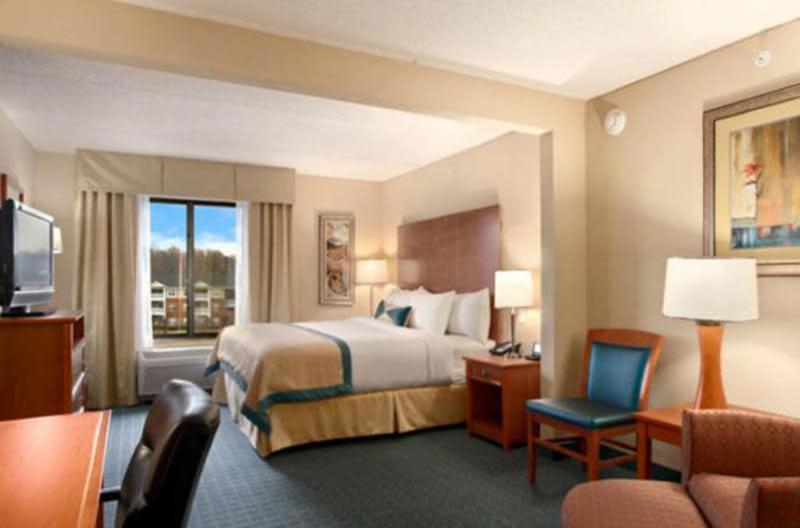 Wingate By Wyndham Richmond Short Pump Hotell Exteriör bild